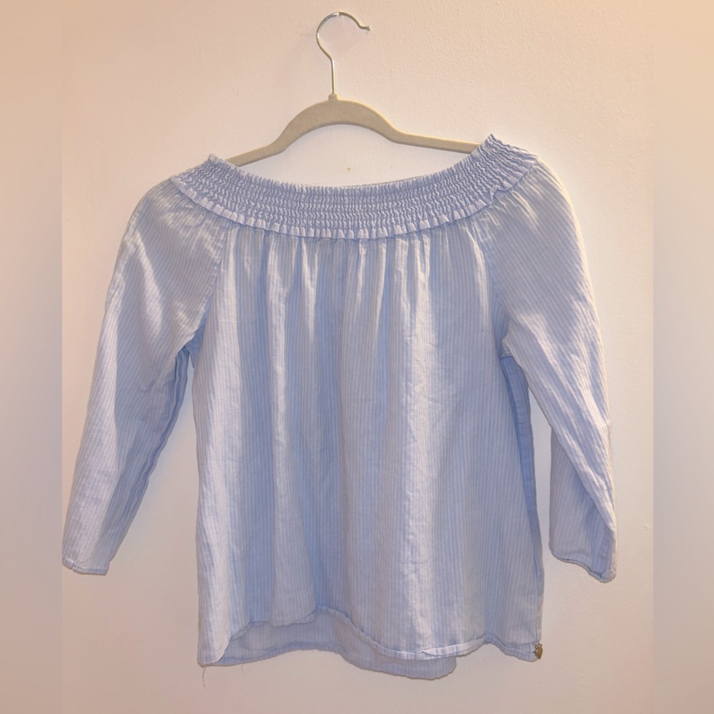 Beautiful boutique light blue blouse. Blue and white stripes.